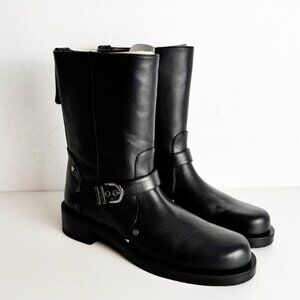 Stuart Weitzman Maverick in Black Pull-on Boots size 8